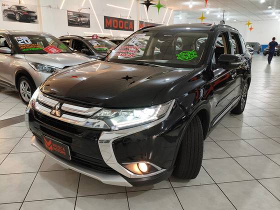 MITSUBISHI OUTLANDER 2.2 4X4 16V DIESEL 4P AUTOMÁTICO